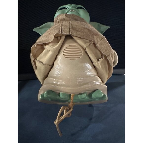 Star Wars Baby Yoda Grogu Plush Figure In Brown Robe With Big Eyes & Green Skin - Picture 8 of 10